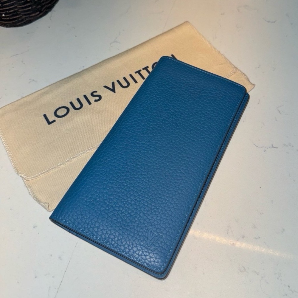 Louis Vuitton Blue Taurillon Brazza wallet